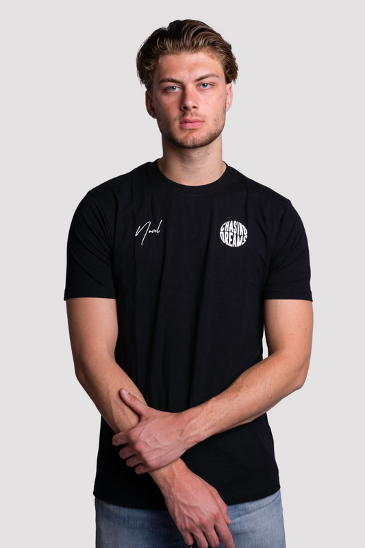 NOVEL Essential V2 T-shirt Zwart