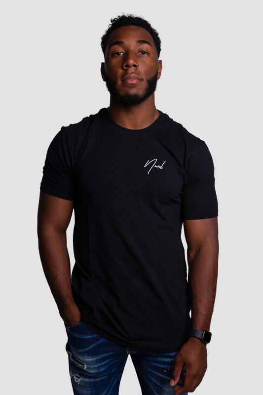 NOVEL Essential T-shirt Zwart